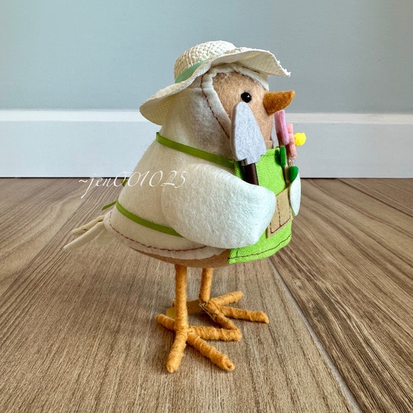 Target Featherly Friends 'Deckle' the Gardener Fabric Bird - Picture 5 of 10